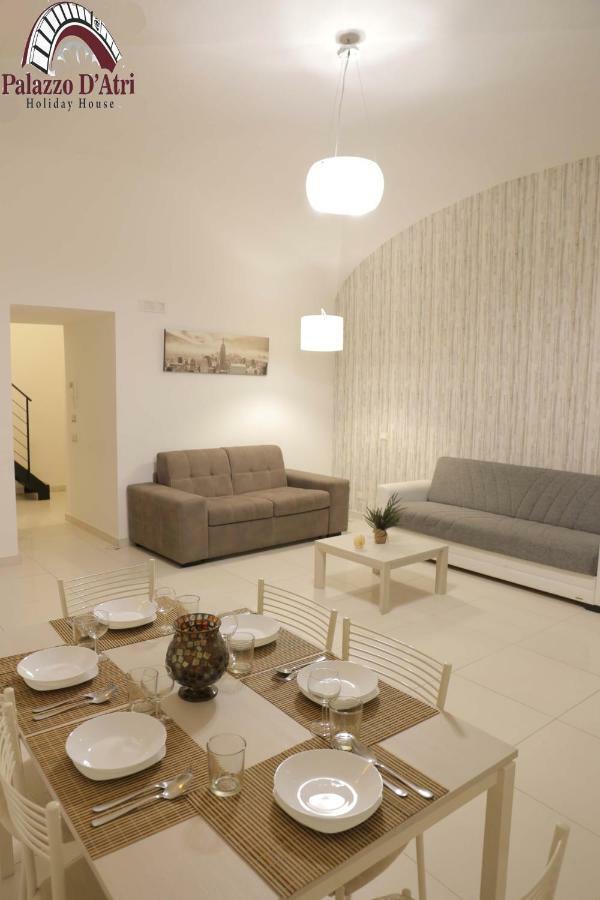 Palazzo D'atri Holiday home